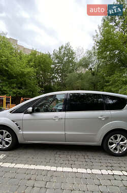 Минивэн Ford S-Max 2011 в 