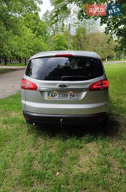 Минивэн Ford S-Max 2010 в 