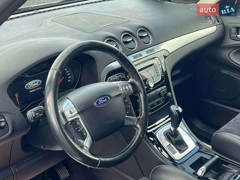 Минивэн Ford S-Max 2014 в Ужгороде