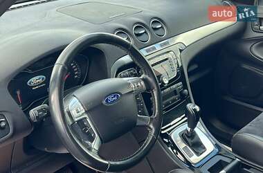 Минивэн Ford S-Max 2014 в 