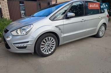 Минивэн Ford S-Max 2014 в 