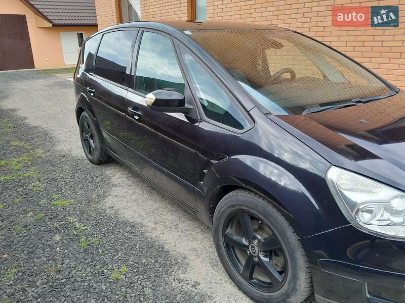 Минивэн Ford S-Max 2006 в Камне-Каширском