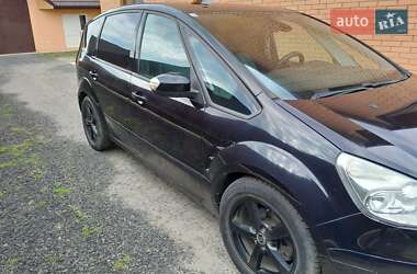 Минивэн Ford S-Max 2006 в 