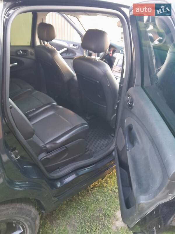 Минивэн Ford S-Max 2006 в Камне-Каширском