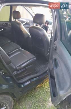 Минивэн Ford S-Max 2006 в 