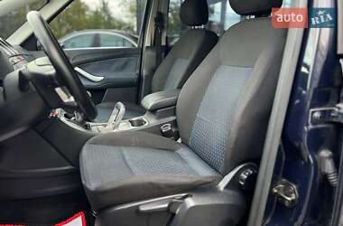 Минивэн Ford S-Max 2007 в 