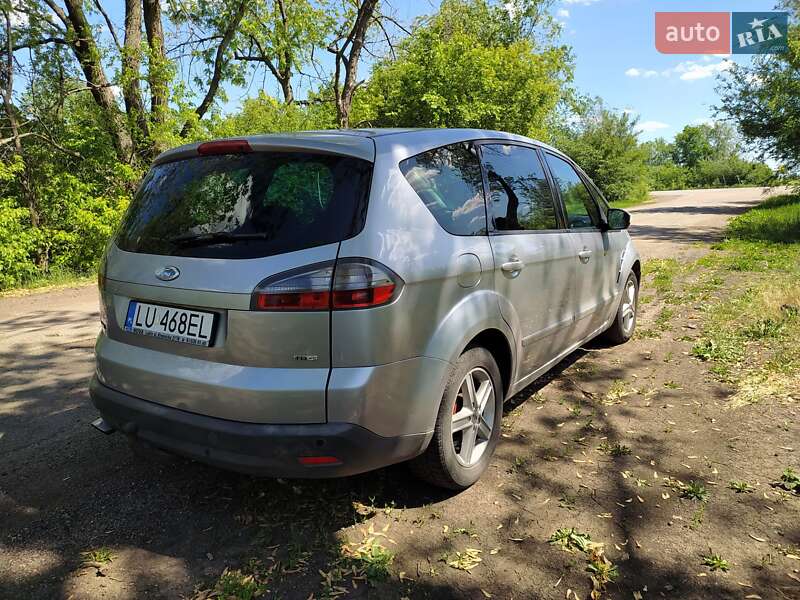 Минивэн Ford S-Max 2006 в Соленом