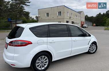 Минивэн Ford S-Max 2013 в 