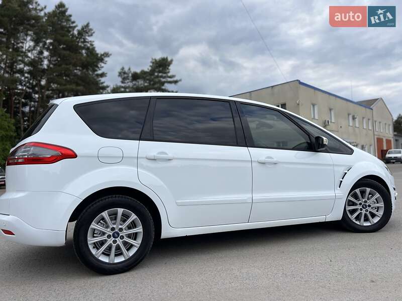 Мінівен Ford S-Max 2013 в Радивиліві