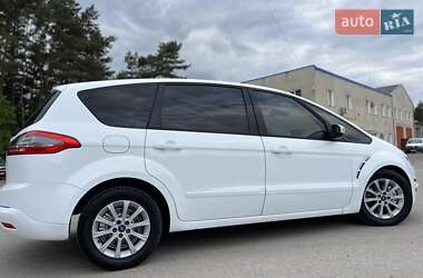 Минивэн Ford S-Max 2013 в 