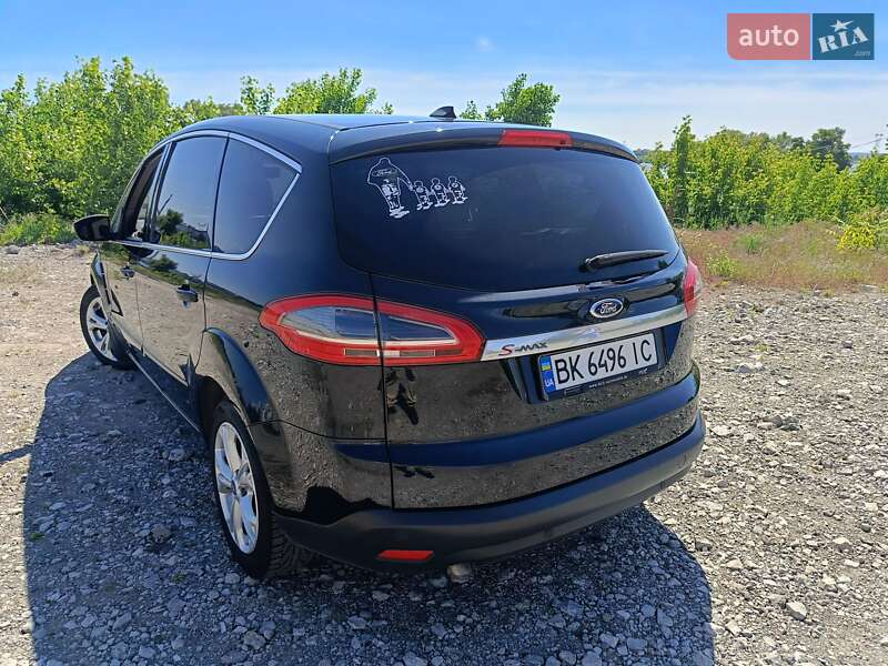 Минивэн Ford S-Max 2014 в Днепре