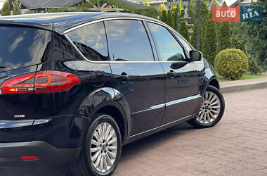 Минивэн Ford S-Max 2011 в 