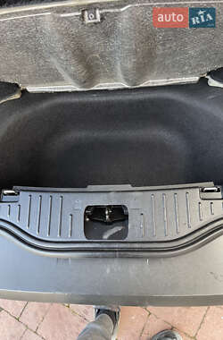 Минивэн Ford S-Max 2011 в 