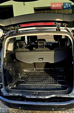 Минивэн Ford S-Max 2013 в 