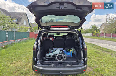 Минивэн Ford S-Max 2008 в 