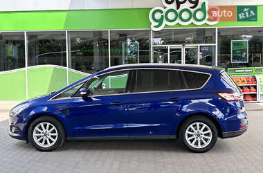 Минивэн Ford S-Max 2017 в 