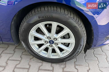 Минивэн Ford S-Max 2017 в 