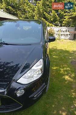 Минивэн Ford S-Max 2012 в 