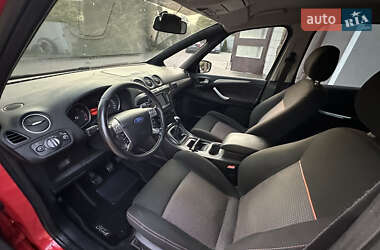 Минивэн Ford S-Max 2012 в 
