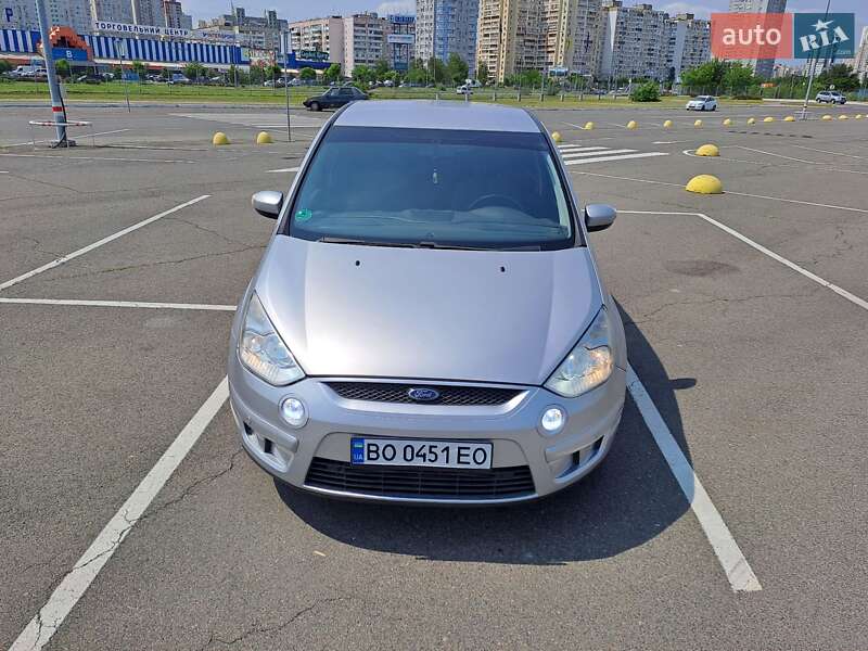Минивэн Ford S-Max 2007 в Киеве