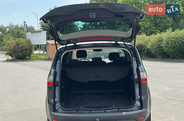 Мінівен Ford S-Max 2006 в 