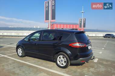 Минивэн Ford S-Max 2013 в 