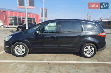 Минивэн Ford S-Max 2013 в 