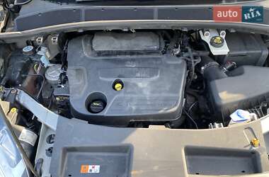 Минивэн Ford S-Max 2013 в 