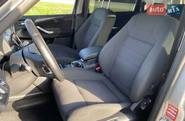 Минивэн Ford S-Max 2013 в 