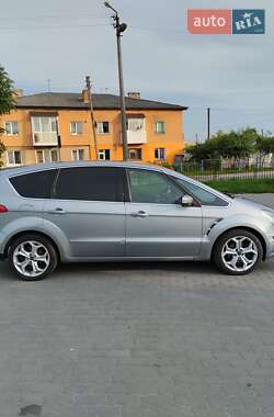 Мінівен Ford S-Max 2012 в 