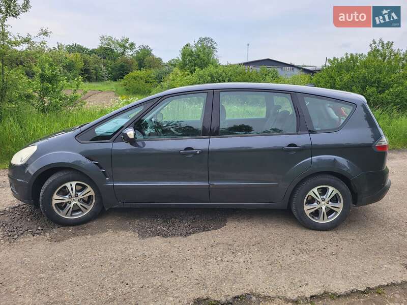 Минивэн Ford S-Max 2007 в Калуше