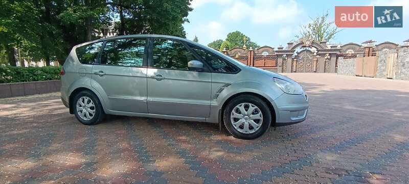 Мінівен Ford S-Max 2007 в Звягелі