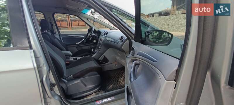 Мінівен Ford S-Max 2007 в Звягелі