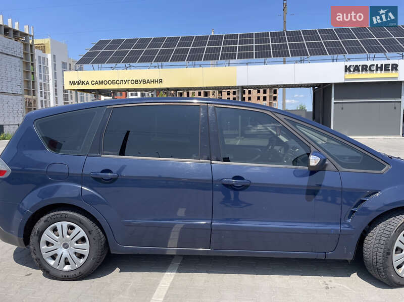Минивэн Ford S-Max 2009 в Луцке