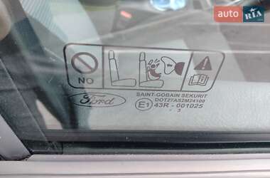 Минивэн Ford S-Max 2013 в 
