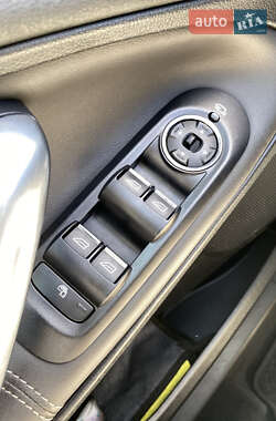 Минивэн Ford S-Max 2013 в 