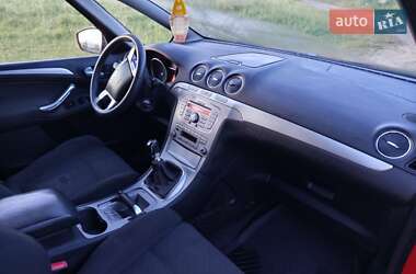 Минивэн Ford S-Max 2008 в 