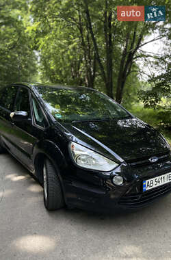 Минивэн Ford S-Max 2011 в 