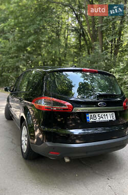 Минивэн Ford S-Max 2011 в 