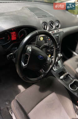Минивэн Ford S-Max 2011 в 