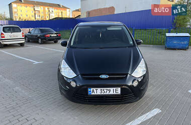 Минивэн Ford S-Max 2011 в 