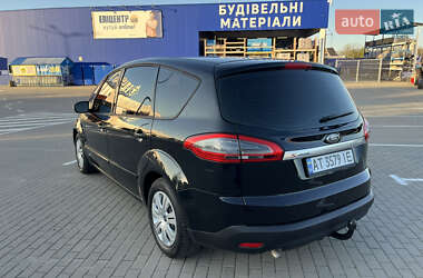 Минивэн Ford S-Max 2011 в 