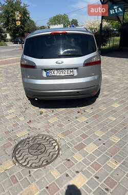 Минивэн Ford S-Max 2007 в 