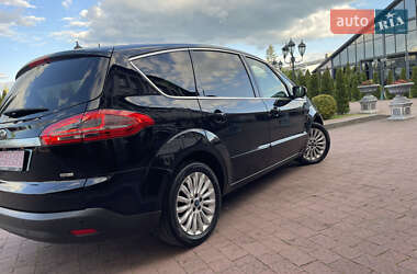 Минивэн Ford S-Max 2011 в 