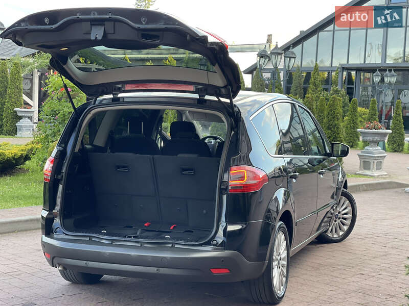 Минивэн Ford S-Max 2011 в Стрые