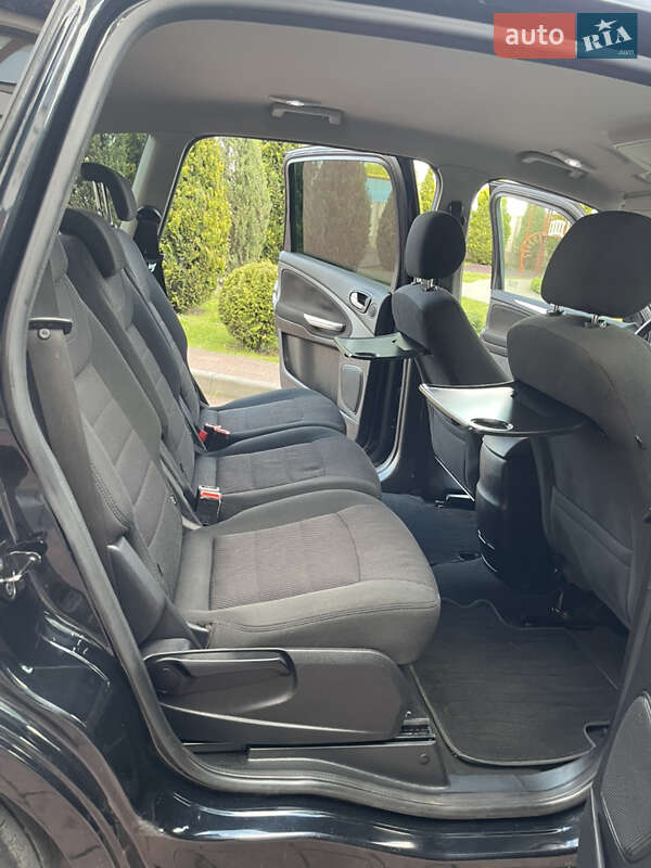 Минивэн Ford S-Max 2011 в Стрые