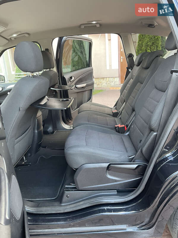 Минивэн Ford S-Max 2011 в Стрые