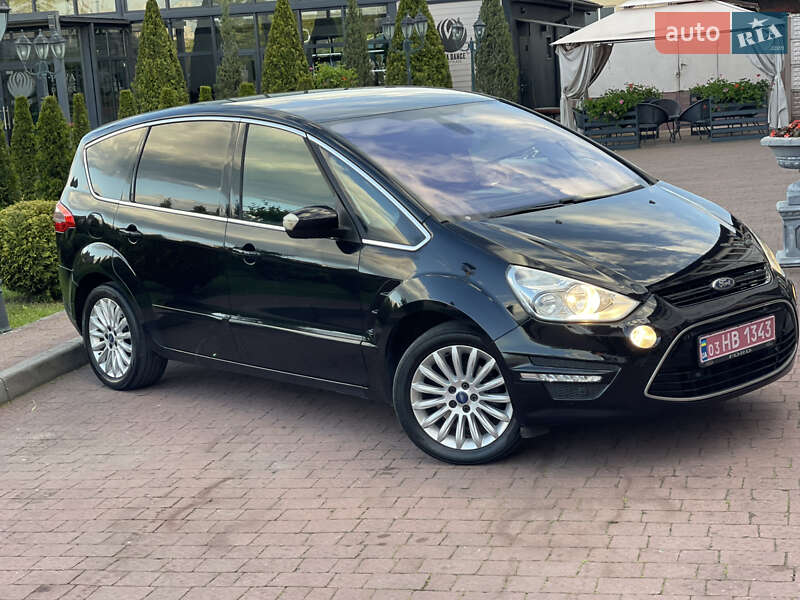 Минивэн Ford S-Max 2011 в Стрые
