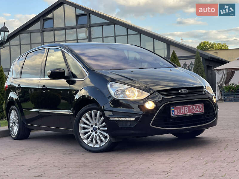 Минивэн Ford S-Max 2011 в Стрые