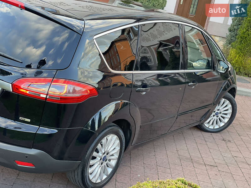 Минивэн Ford S-Max 2011 в Стрые